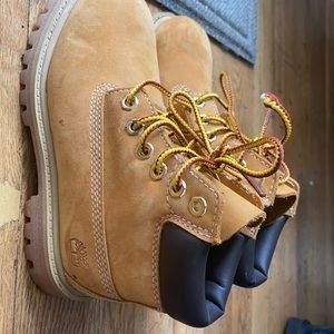 Timbaland boots for boy or girl